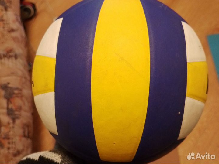 Волейбольный мяч mikasa mvp200