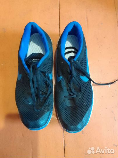 Футзалки 41 женские. Отдам