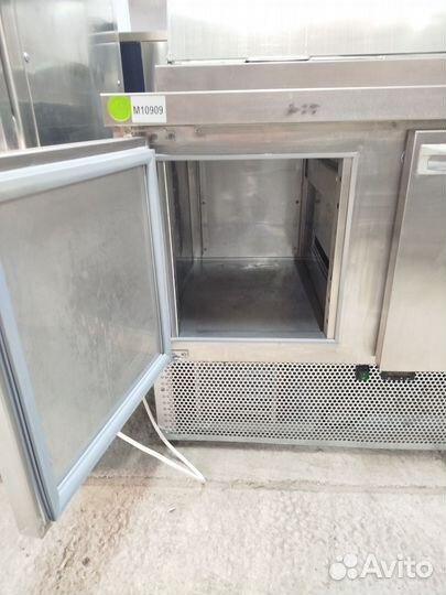 Холодильный стол саладдета