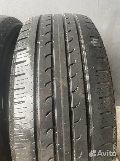 Goodyear EfficientGrip SUV 235/55 R19 105V