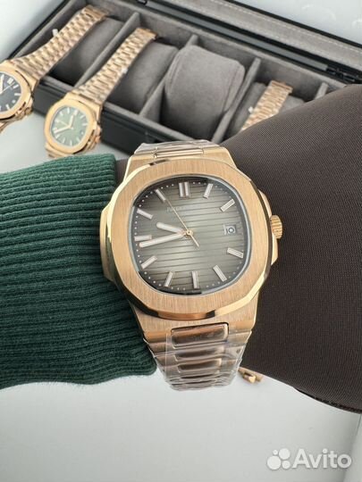 Часы Patek Philippe Nautilus 40мм