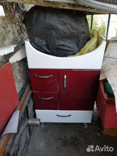 Тумбочка под раковину