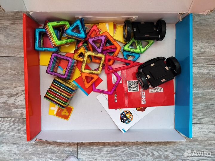 Конструктор магнитный