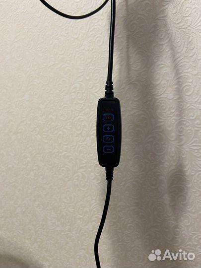 Кольцевая лампа со штативом