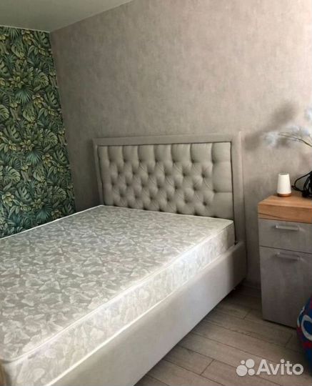 Дизайнерская кровать