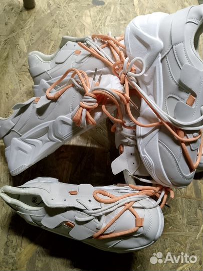 Женская обувь тройка джинсы новая