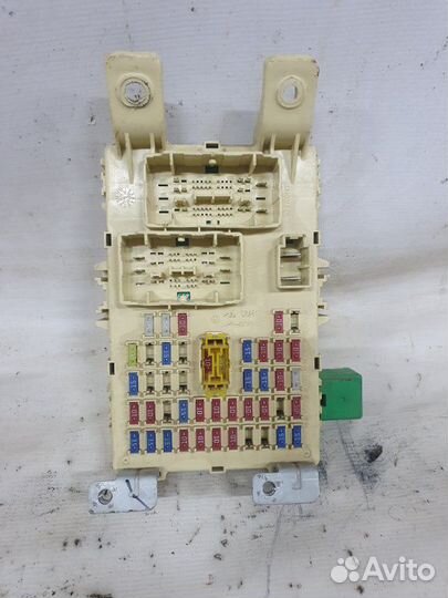 Блок предохранителей Kia Rio 3 седан G4FA 2014