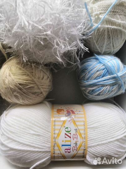 Пряжа для вязания разная