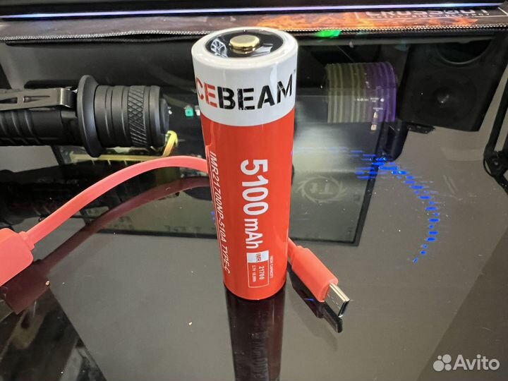 Фонарик светодиодный аккумуляторный AceBeam L35