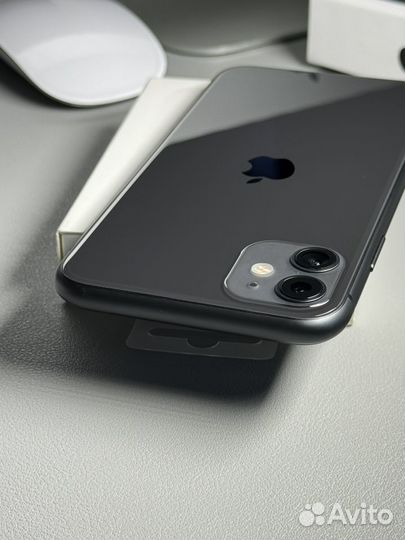 iPhone 11, 256 ГБ