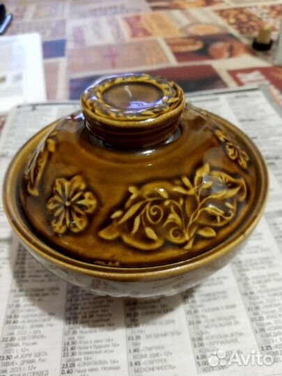 Сахарница маслёнка СССР, фаянс