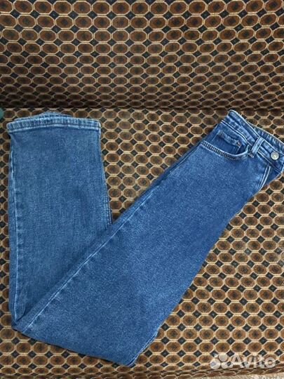 Джинсы трубы