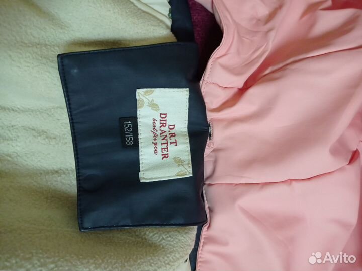 Демисезонное пальто на девочку. Рост 152-158