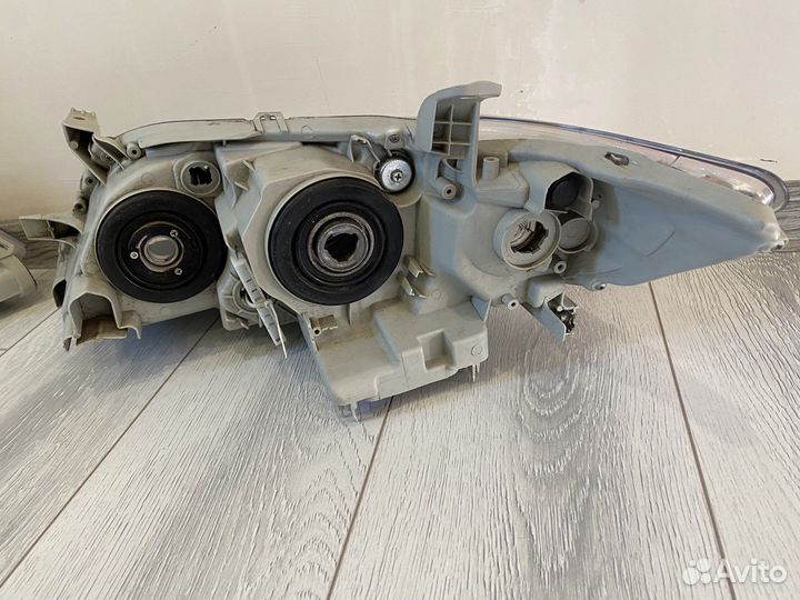 Фары на toyota camry 40 ксенон