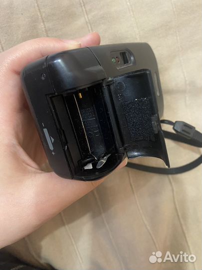 Плёночный фотоаппарат polaroid 2000FF