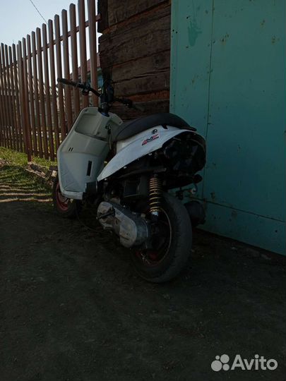 Yamaha jog artistic