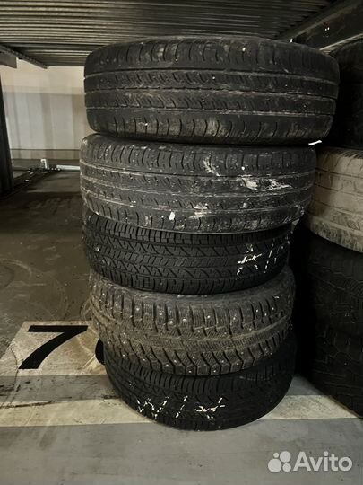 Pirelli Cinturato P7 275/40 R20