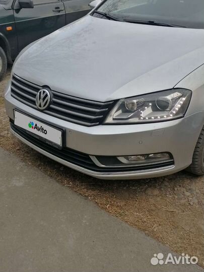 Volkswagen Passat, 2011