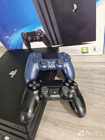 Sony playstation 4 PS4 pro 1tb