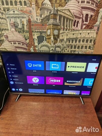 Телевизор dexp 32 SMART tv