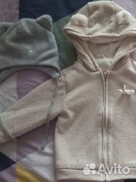 Продам кофту и шапку