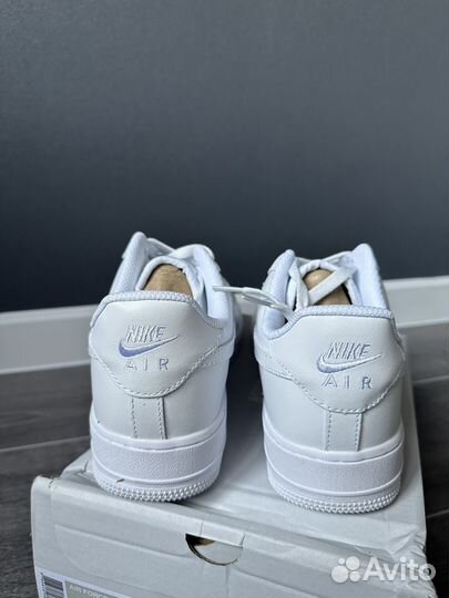 Nike Air Force 1