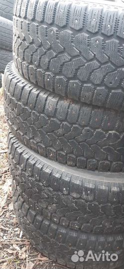 Yokohama Ice Guard IG20 225/65 R17