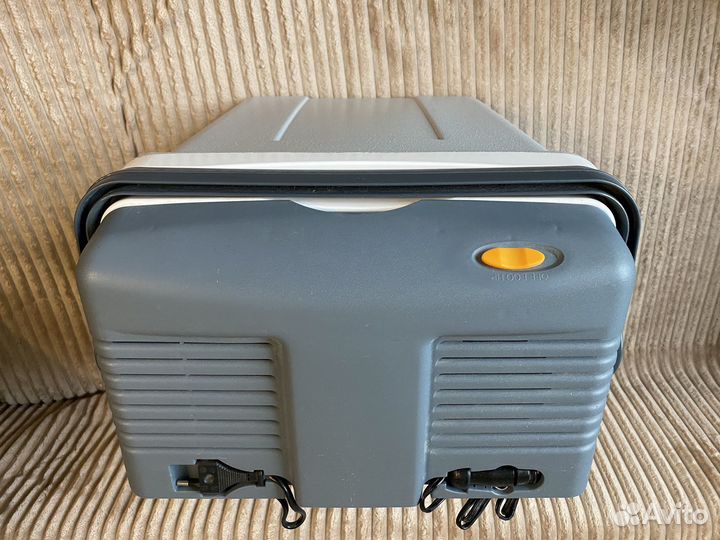 Сумка-холодильник дорожная