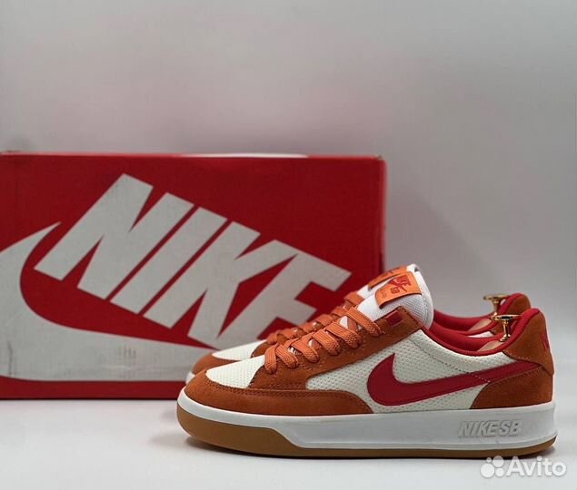 Кроссовки Nike SB Dunk Low