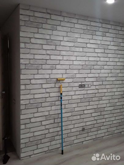 Обои, шпаклёвка, кафель