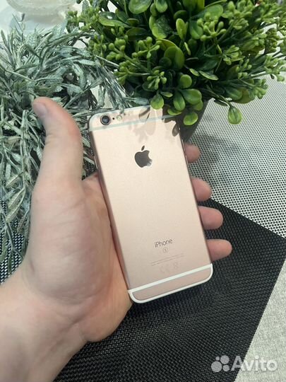 iPhone 6S, 32 ГБ