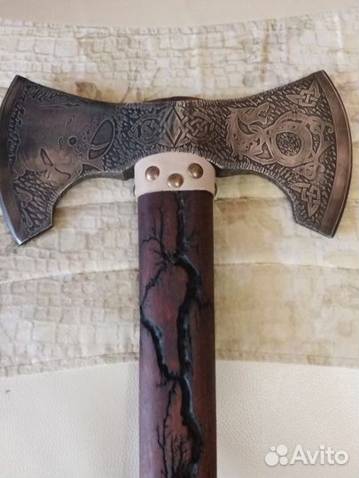 Топор ручной работы