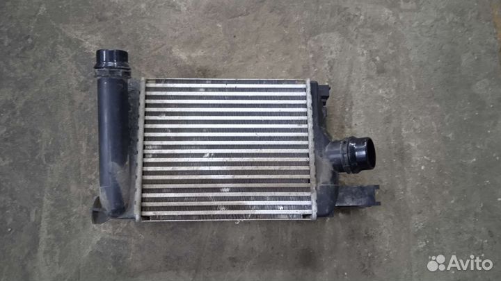 Радиатор интеркулера Renault Arkana