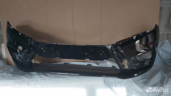 Бампер в цвет передний Лада Веста