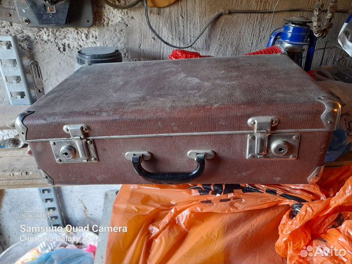 Чемодан 60 х годов. Ретро