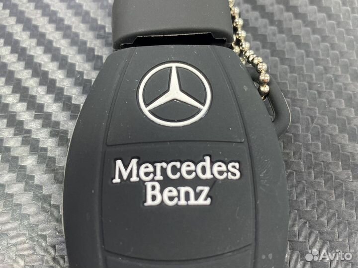 Силиконовый чехол на ключ Mercedes Benz