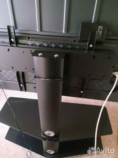 Стойка под теле-видео аппаратуру