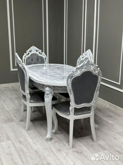 Стол обеденный в наличии