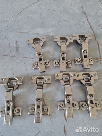 Петли мебельные blum полунакладные с доводчиком