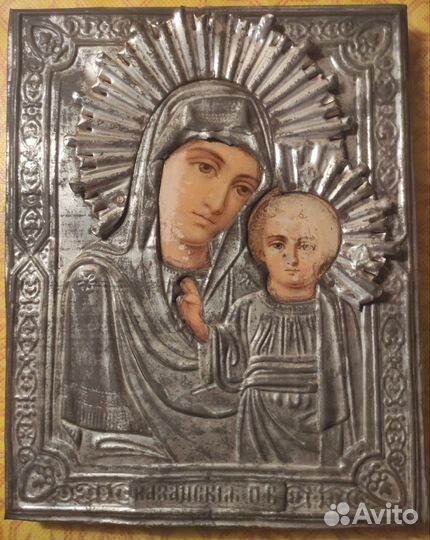 Икона старинная, без реставрации XIX v в окладе