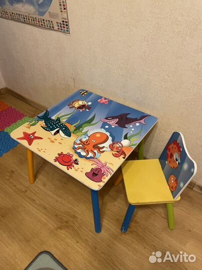 Детский стол и стул