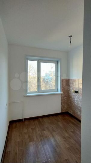 3-к. квартира, 61 м², 5/5 эт.