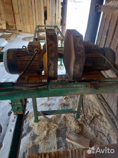 Ленточная пилорама и кромкообрезной станок