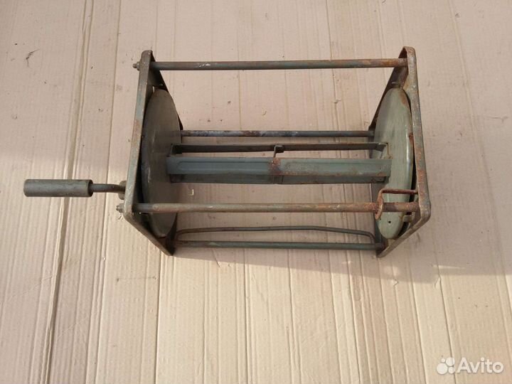 Катушка для полевого кабеля