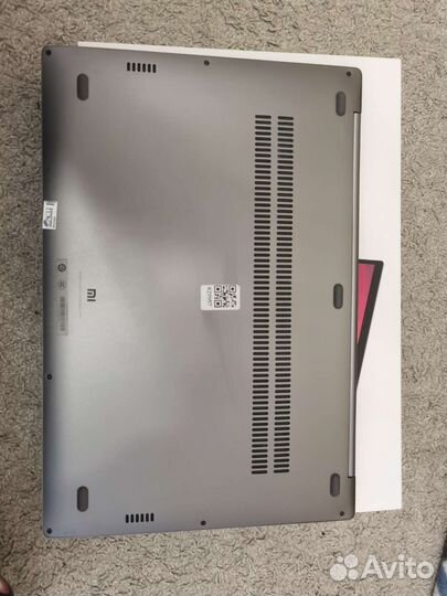 Ноутбук Intel i7-8550U 16Gb/512Gb + nVidia MX250