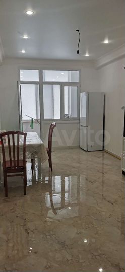 2-к. квартира, 85 м², 8/8 эт.
