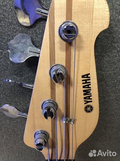 Профессиональная Бас гитара Yamaha BB424