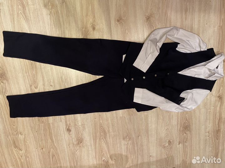 Комплект школьной одежды на девочку 164