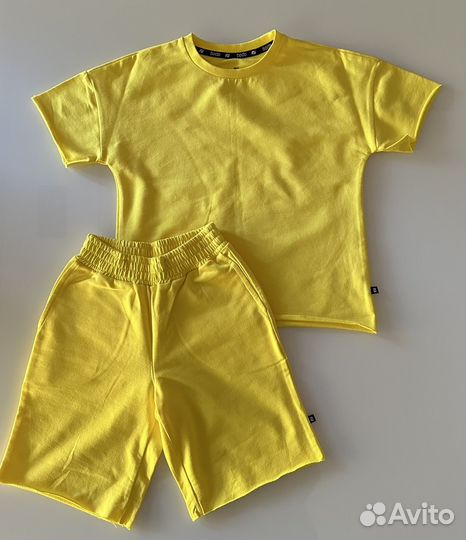 Костюм Bodo футболка/шорты новый