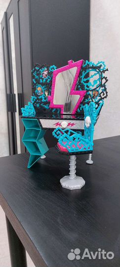 Макияжный стол кукольный френки